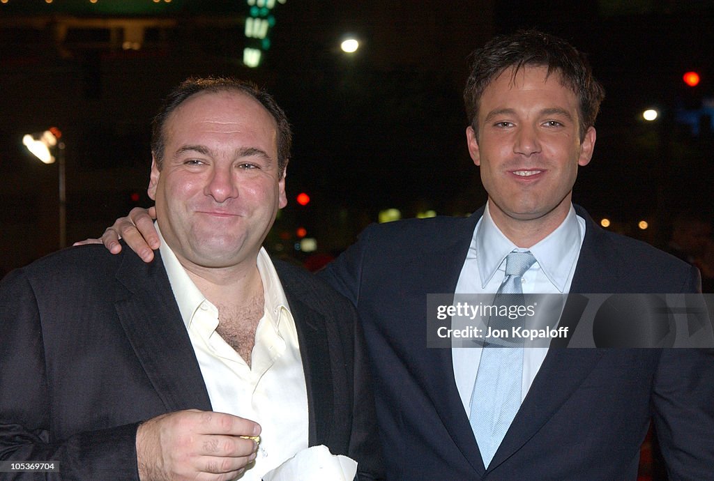 "Surviving Christmas" Los Angeles Premiere - Red Carpet