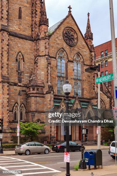 boston ma, usa - the national historic landmark church of the covenant on newbury street in downtown boston; vertical format - newbury street stock pictures, royalty-free photos & images