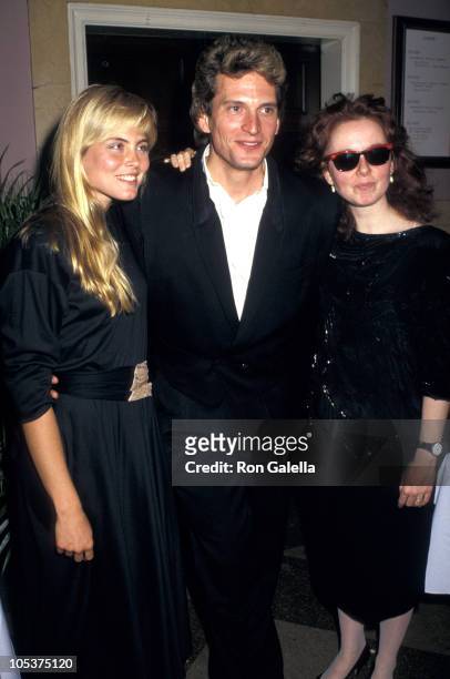 Kim Alexis, R. Smith and Kate Burton during Annual Gourmet Gala - May 11, 1987 at Roundabout Theater in New York City, New York, United States.
