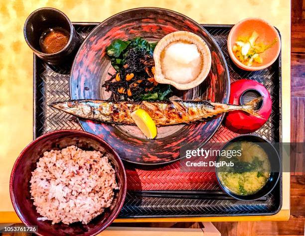 charcoal grilled pike and five kind cereal grain mixed rice healthy lunch meal - pike fish stockfoto's en -beelden