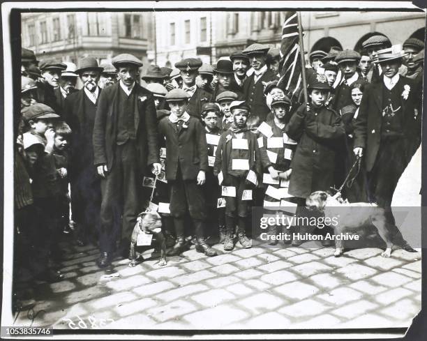 Crowds of supporters 'Helping the Unionist', in the Chesterfield by-election, UK.