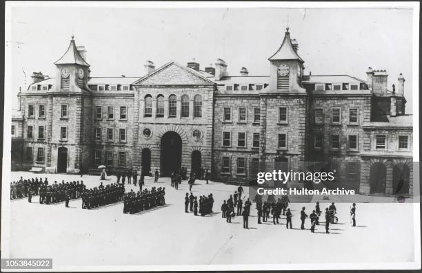 Devizes Barracks 89 Royal Marine Barracks Stock Photos, High-Res Pictures, and Images ...