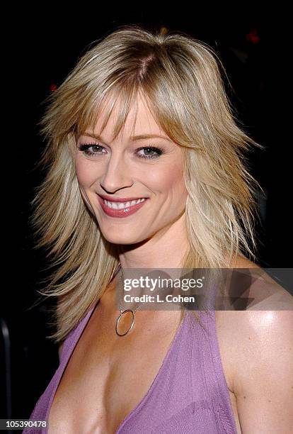 Teri Polo during "Meet the Fockers" Los Angeles Premiere - Red Carpet at Universal Amphitheatre in Los Angeles, California, United States.