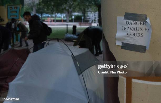 Thursday, October 26, the police force proceeded to the evacuation of the sixty migrants who occupied the square Vertais located Mangin-Beaulieu...