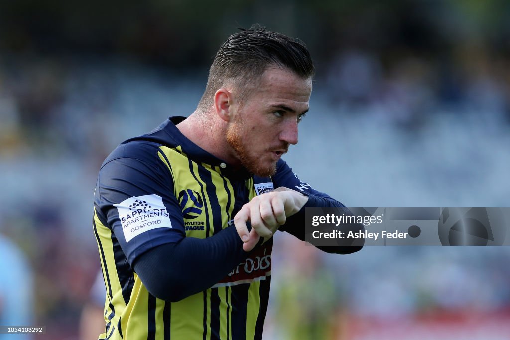 A-League Rd 2 - Central Coast v Melbourne