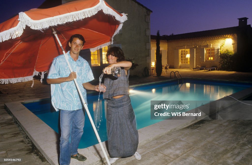 Christophe Dechavanne En Vacances Avec Sa Compagne Marie-Francoise A Saint-Remy-De-Provence