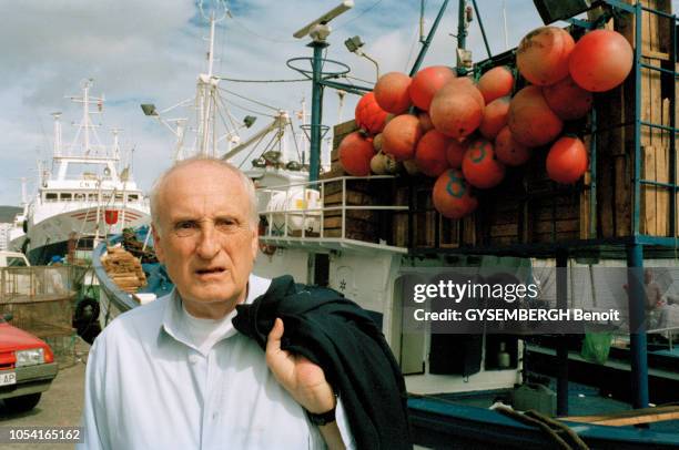 Iles Canaries, Espagne, novembre 1995 --- Jean-François DENIAU s'apprête à tenter à 67 ans, après un triple pontage, la traversée transatlantique...