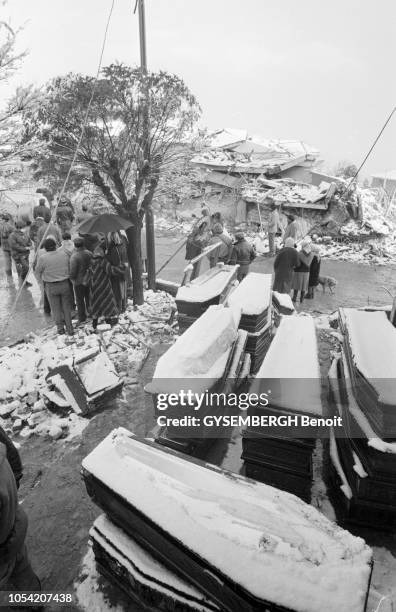 Campanie, Italie --- Le 23 novembre 1980, le tremblement de terre de l'Irpinia, dans le sud du pays, a touché la Campanie, la Basilicate et les...