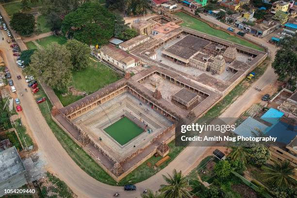 an aerial view of bhoga nandeeshwara temple - stepwell india stock pictures, royalty-free photos & images