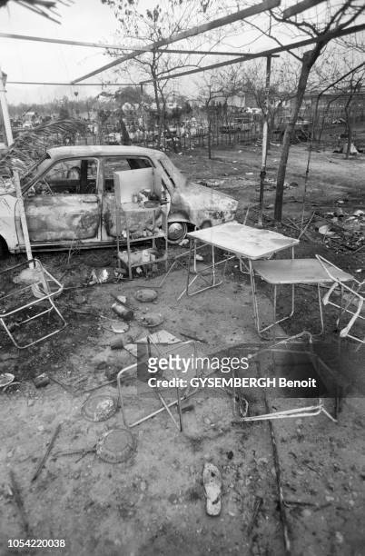 Alcanar , Espagne --- Le 11 juillet 1978, un camion-citerne transportant 25 tonnes de propène explose à proximité du terrain de camping "Los...