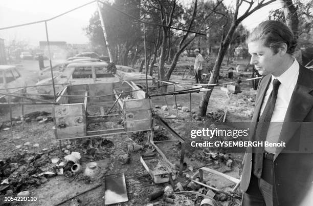 Alcanar , Espagne, 13 juillet 1978 --- Olivier STIRN, secrétaire d'Etat aux Affaires étrangères, s'est rendu sur le lieu de la catastrophe du camping...