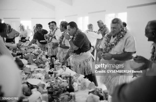 Wallis, 1996 --- L'archipel de Wallis-et-Futuna, territoire d'outre-mer français situé dans l'hémisphère sud, composé de trois îles principales,...