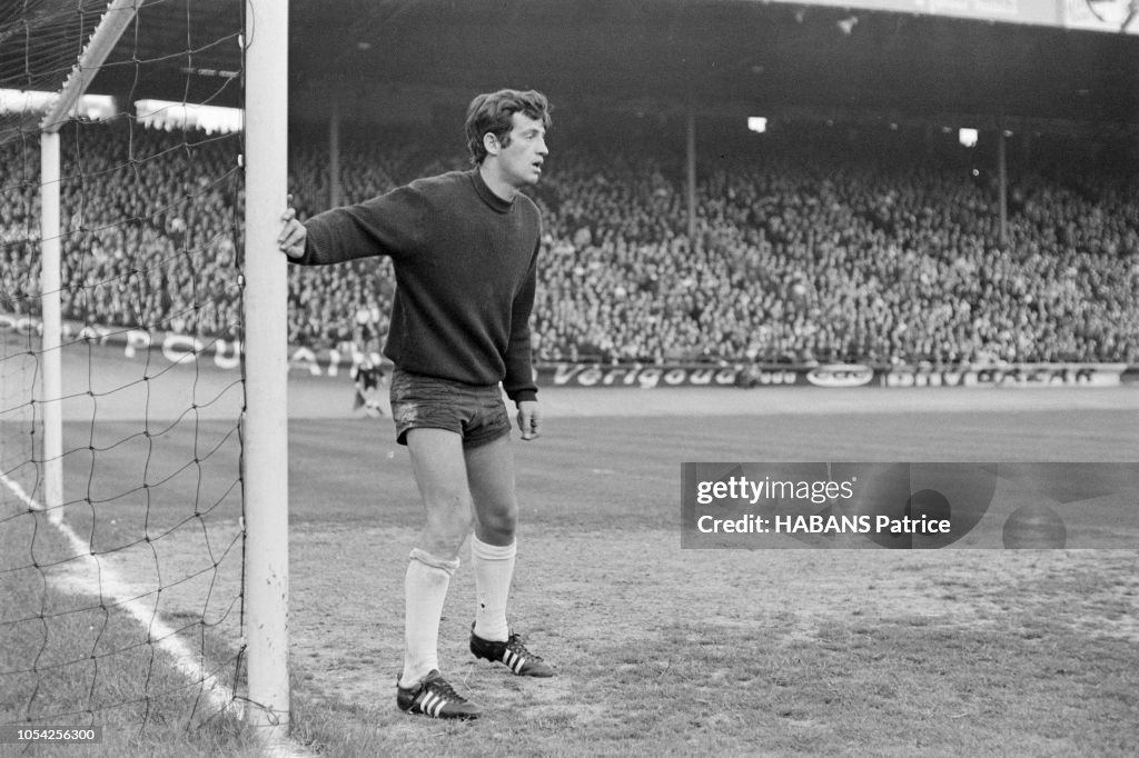 Jean-Paul Belmondo Footballeur Au Parc Des Princes