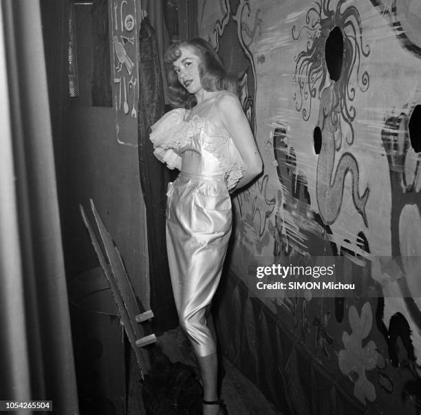 Paris, France, circa 1950 --- L'actrice française Barbara LAAGE.