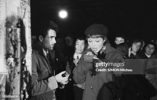 France, mai 1955 --- L'actrice française Marina VLADY est la star la plus jeune et la plus connue d'Europe. Son 17e film a coïncidé jour pour jour...