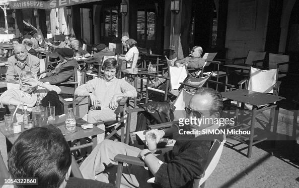 Saint-Tropez, France, mars 1958 --- Pour le dernier week-end avant le ...