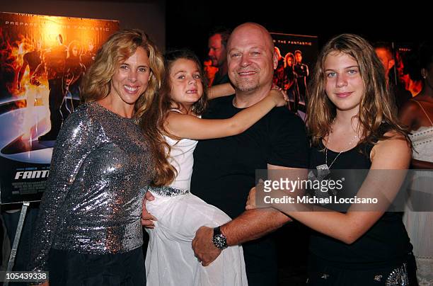 Michael Chiklis with his wife Michelle Chiklis and Daughters Autumn Chiklis and Odessa Chiklis