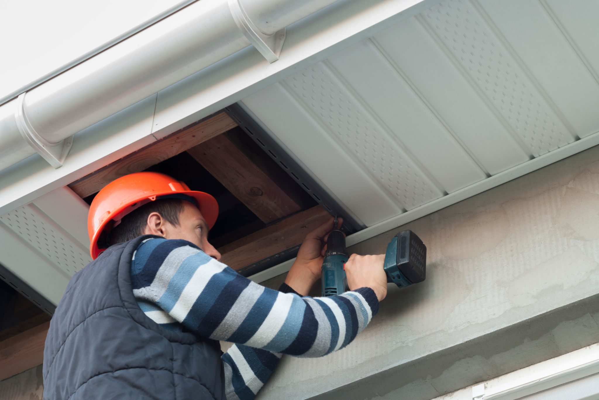 soffit installation