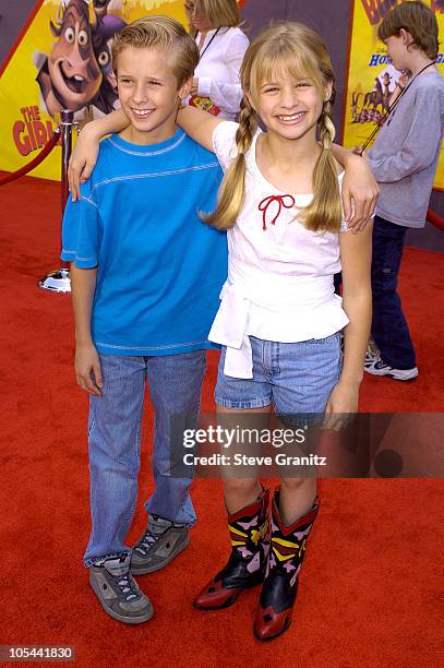 Cayden Boyd and Jenna Boyd during "Home on the Range" Premiere - Arrivals at El Capitan Theatre in Hollywood, California, United States.