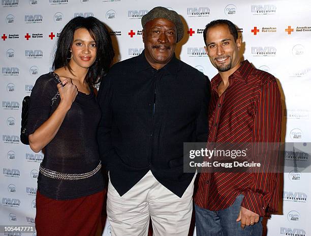 John Amos , daughter-in-law Malika and son KC