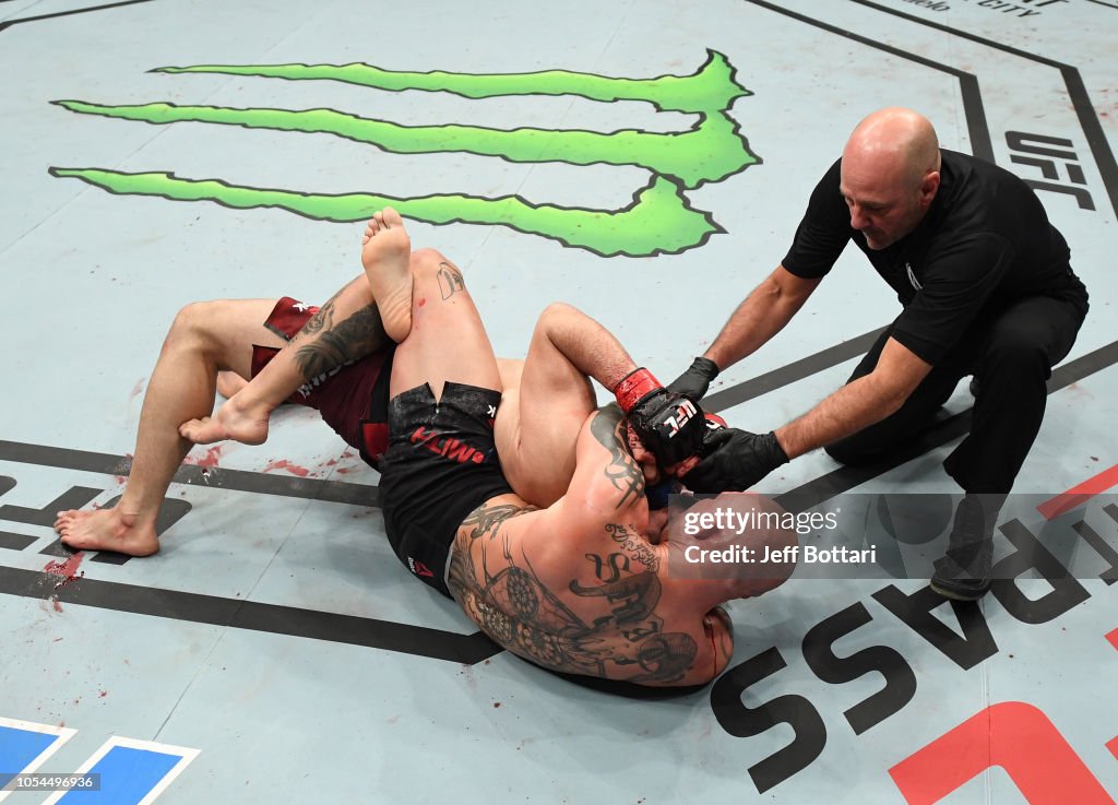 UFC Fight Night: Volkan v Smith