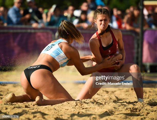 Zoe Turnes of Argentina fights for the ball with Rea Banic of Croatia during day 7 of Buenos Aires 2018 Youth Olympic Games at Green Park on October...