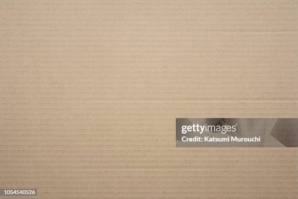 cardboard texture background - en carton photos et images de collection