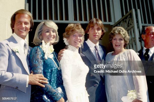 Pat Boone, Shirley Boone, Debby Boone, Gabriel Ferrer, Rosemary Clooney and Jose Ferrer pose for a family portrait after the wedding of Debby and...