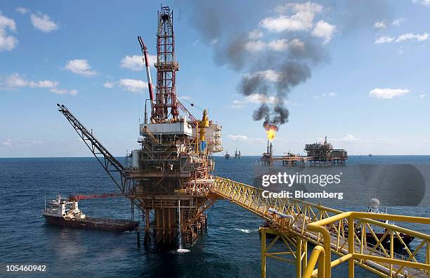 Petroleos Mexicanos offshore platform produces oil from the Ku-Maloob-Zaap field in the Gulf of Mexico 65 miles northeast of Ciudad del Carmen,...