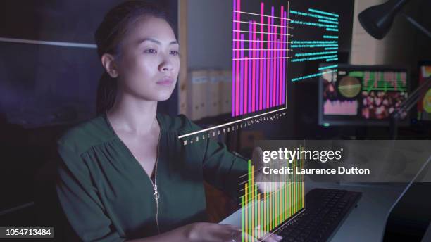 hologram-gegevens bekijken - viewfinder stockfoto's en -beelden