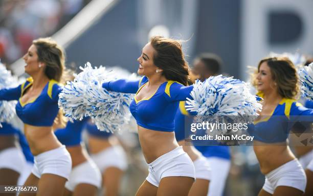 Los Angeles Rams cheerleaders perform at the game against the Green Bay Packers at Los Angeles Memorial Coliseum on October 28, 2018 in Los Angeles,...