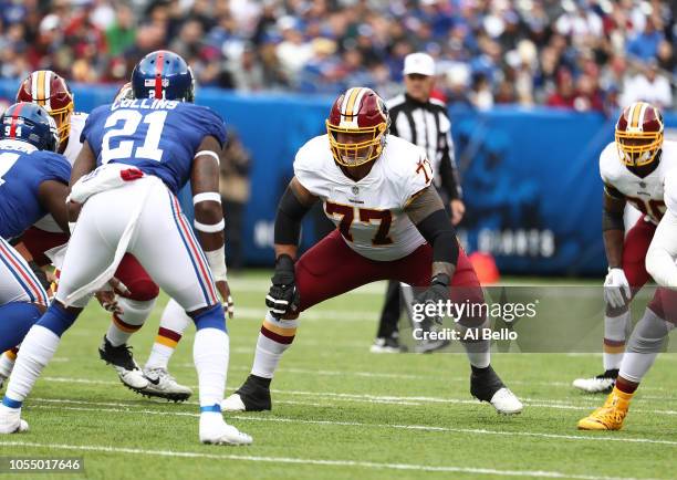 Shawn Lauvao of the Washington Redskins in action against the New York Giants during their game at MetLife Stadium on October 28, 2018 in East...