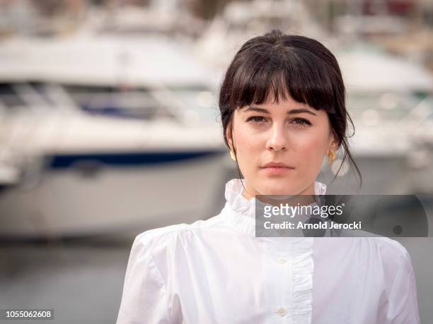 Phoebe Fox attend the "Curfew" photocall as part of the MIPCOM 2018 on October 15, 2018 in Cannes, France.