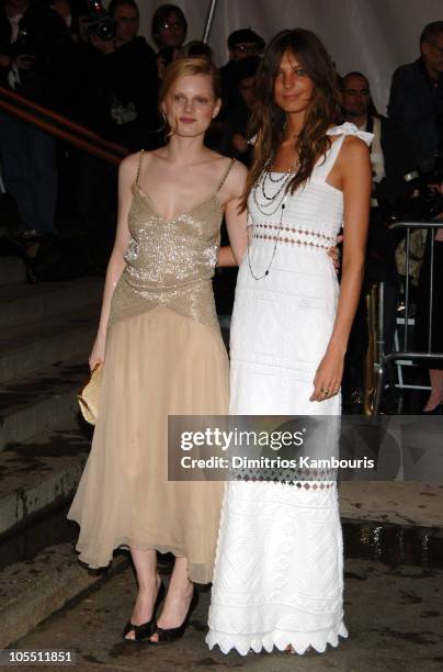 Guinevere Van Seenus and Daria Werbowy during "Chanel" Costume Institute Gala at The Metropolitan Museum of Art - Arrivals at The Metropolitan Museum...