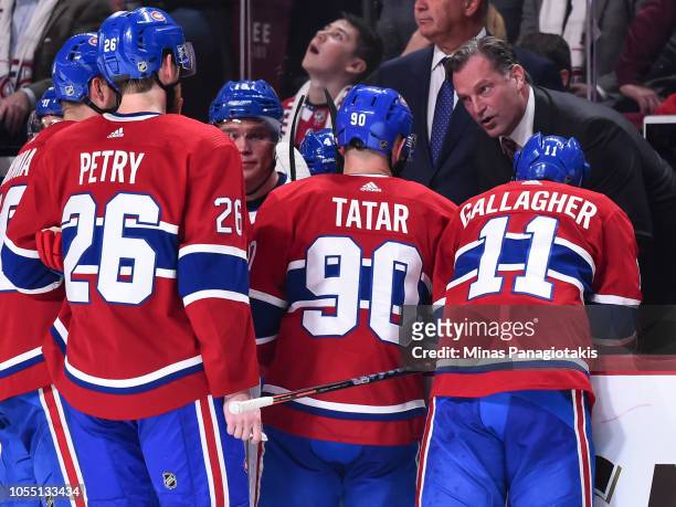 Canadiens associate coach Kirk Muller regroups his players towards the bench against the Pittsburgh Penguins during the NHL game at the Bell Centre...