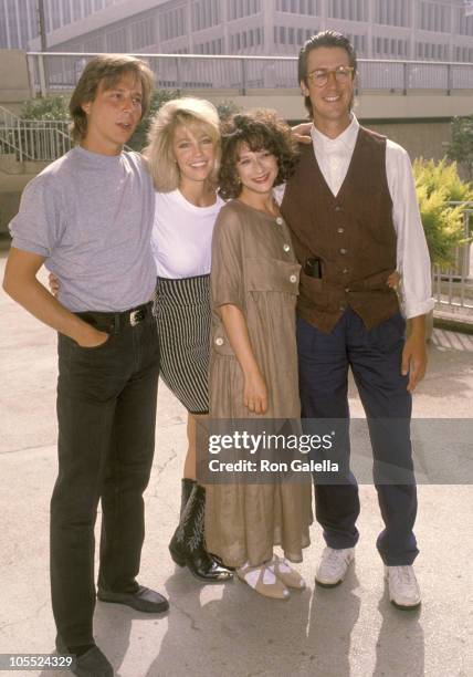 Heather Locklear 1990 Photos and Premium High Res Pictures - Getty Images