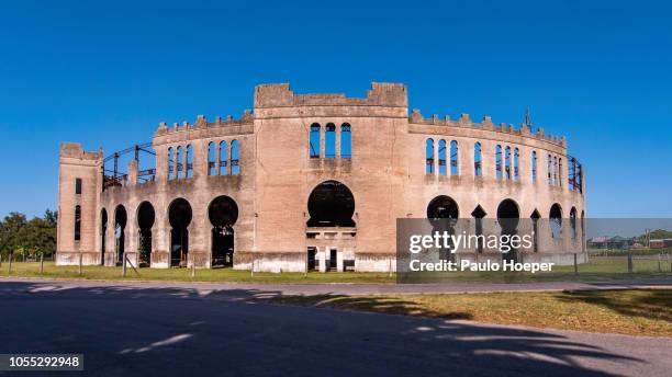 colonia del sacramento (plaza de toros) - uruguay food stock pictures, royalty-free photos & images