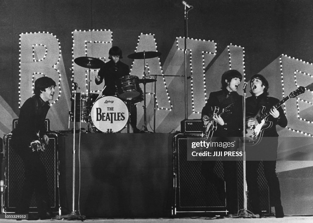 JAPAN-BRITAIN-MUSIC-COURT-BEATLES-OFFBEAT