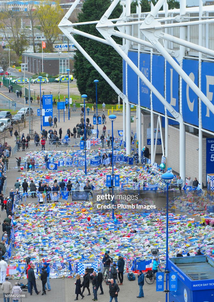 A Book of Condolence for Leicester City Owner Vichai Srivaddhanaprabha is Opened