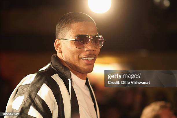 Nelly performs during the VEVO GO show presented by Vitamin Water at Blueberry Hill on October 15, 2010 in St. Louis, Missouri.
