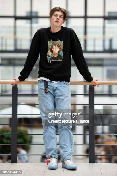 The singer Ruel stands in the Estrel Hotel at an interview... News ...