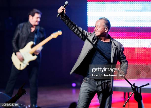 Simple Minds Photos and Premium High Res Pictures - Getty Images