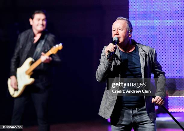 Simple Minds Photos and Premium High Res Pictures - Getty Images