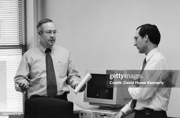 Washington DC -Special Prosecutor Ken Starr speaks with Deputy Independent Counsel John Bates during the Whitewater investigation in their offices in...