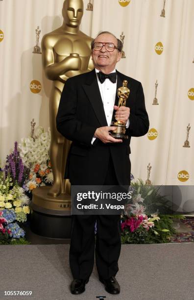 Sidney Lumet, recipient of an Honorary Oscar during The 77th Annual Academy Awards - Deadline Room at Kodak Theatre in Hollywood, California, United...