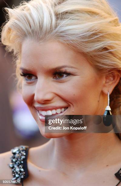 Jessica Simpson during 32nd Annual American Music Awards - Arrivals at Shrine Auditorium in Los Angeles, California, United States.