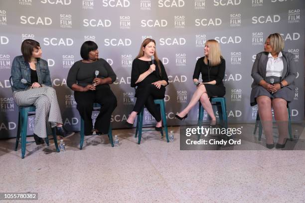 Michelle Sneed Photos and Premium High Res Pictures - Getty Images