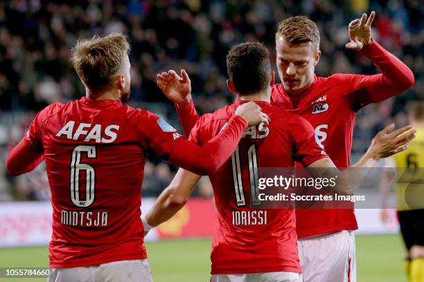 Oussama Idrissi of AZ Alkmaar celebrates 2-0 with Fredrik Midtsjo of AZ Alkmaar, Ferdy Druif of AZ Alkmaar during the Dutch KNVB Beker match between...