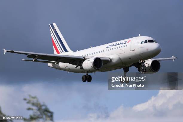 Air France Airbus A319-100 with registration F-GRHE landing at Amsterdam Schiphol International Airport in The Netherlands. The aircraft is flying...