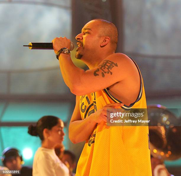 Akwid Rapper 253 Akwid Photos & High Res Pictures - Getty Images